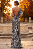 Robe de cérémonie longue argentée coupe fourreau à imprimé léopard à une épaule avec des fronces et une fente latérale