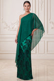 Robe Maxi Mother of the Bride à étui vert foncé à étui vert foncé imprimé en satin sur une épaule avec une cape