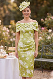 Robe midi de mère de la mariée imprimée en satin vert à épaules décollées avec fente