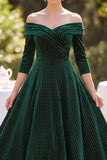 Robe mère de la mariée vert foncé épaule décollée 3/4 à manches ligne A avec perles