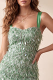Robe cocktail courte à plumes à col carré verte bodycon, avec des sequins,