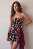 Robe courte cocktail courte bodycon sans bretelles en velours bordeaux avec drapé