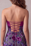 Robe cocktail courte courte fleurie sans bretelles en satin Fuchsia A-Line