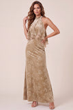 Robe de cérémonie Maxi à étui champagne à col montant en velours à volants