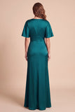 Robe formelle Maxi en satin verte paon à manches flottantes en V avec une fleur 3D