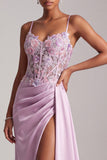 Applique florales en sirène violet clair Corset en satin froncé longue robe de bal avec fente