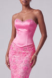 Robe longue de bal sans bretelles en sirène rose vif en satin
