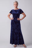 Robe mère de la mariée longue bleu marine en velours à col bateau à manches flottantes avec motifs floraux