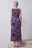 Robe mère de la mariée midi fuchsia fourreau en velours avec cape, strass et fleurs