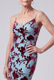 Robe mère de la mariée longue bleu lac sirène en velours à col V avec cape