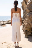 Robe de mariée maxiana, sans bretelles à col en satin et étui blanche, fendue dans le dos