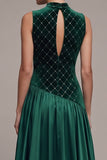 Robe en velours longue vert foncé ligne A en velours et satin avec fronces