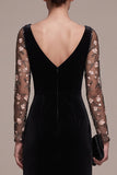 Robe longue en velours longue A-line Sweetheart noire avec broderies