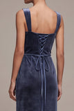 Robe en velous long en velout, col carré à col carré bleu poussiéreux et perlée