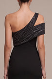 Robe formelle asimétrique à fourreau noir longue sur une épaule avec fente latérale