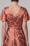 Robe midi midi de la mariée en satin marron rougeâtre à manches flottantes