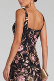 Robe de soirée longue noire et rose à fleurs à col V et à paillettes