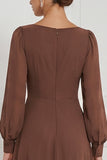 Robe de demoiselle d’honneur Espresso A-Line à manches bouffantes à manches bouffantes Maxi avec fente latérale