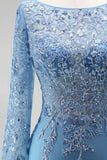 Robe de soirée longue bleu ardoise coupe sirène, à col bateau illusion, à paillettes, appliqués en satin et perlée
