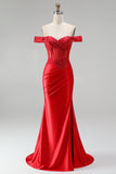 Robe de soirée longue rouge avec corset, coupe sirène, à épaules dénudées, en satin, avec fronces, paillettes, appliqués, perles et fente