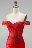 Robe de soirée longue rouge avec corset, coupe sirène, à épaules dénudées, en satin, avec fronces, paillettes, appliqués, perles et fente
