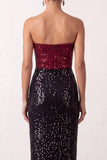 Robe longue de cérémonie sans bretelles à paillettes scintillantes noire et rouge