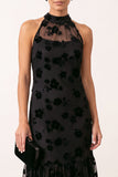 Robe invitée mariage midi noire ligne A, à encolure tour de cou, détails floraux, effet illusion et en tulle
