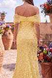 Robe de soirée coupe sirène jaune à épaules dénudées, avec paillettes et fente