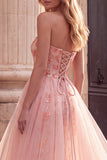 Robe de soirée longue sans bretelles, avec broderie, ligne A et drapé en tulle