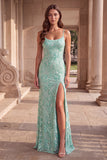 Robe de soirée à fines bretelles avec broderie florale vert menthe, coupe fourreau, longue, avec fente