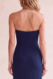 Robe de cérémonie midi en maille, sans bretelles, coupe fourreau, noire, à col V, avec poches
