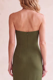 Robe de cérémonie midi en maille, sans bretelles, coupe fourreau, noire, à col V, avec poches