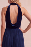 Robe de fête de fête midi plissée en velours noir en ligne A avec poches