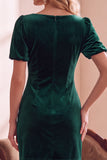Robe courte de fête de fête courte en velous en velours vert foncé à col en V à manches courtes, courte robe de fête avec nœud