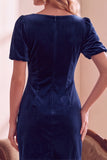 Robe courte de fête de fête courte en velous en velours vert foncé à col en V à manches courtes, courte robe de fête avec nœud