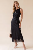 Robe de mariage midi en satin à col rond noire avec dentelle