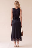 Robe de mariage midi en satin à col rond noire avec dentelle