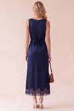 Robe de mariage midi en satin à col rond noire avec dentelle