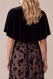 Robe de fête de fête midi en velours noir à col rond à col rond avec capela