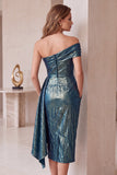 Robe de cocktail midi bleu ardoise métallisée, asymétrique, à une épaule, moulante, froncée et avec poches