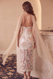 Robe de cocktail midi ivoire coupe fourreau, à paillettes, col carré, fines bretelles et détails floraux