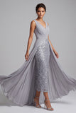 Robe mère de la mariée midi en mousseline gris clair, à col V, à paillettes