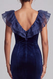 Robe mère de la mariée longue en velours bleu foncé, à col V, avec volants