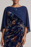 Robe de cérémonie longue en velours, à col bateau, coupe fourreau, bleu foncé, avec cape en mousseline