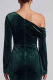 Robe de cérémonie longue en velours vert foncé, coupe sirène, à une épaule, à manches évasées froncées