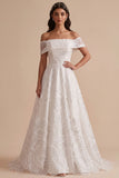 Robe de mariée blanche, ligne A, avec broderie et paillettes