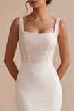 Robe de mariée longue blanche en satin, coupe sirène, avec corset à col carré et perles