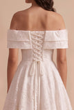 Robe de mariée midi blanche en dentelle à épaules dénudées