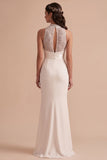Robe de mariée avec appliqués, paillettes, à col haut, coupe sirène, blanche, avec découpes, longue