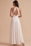 Robe de mariée longue en dentelle blanche en mousseline à encolure tour de cou